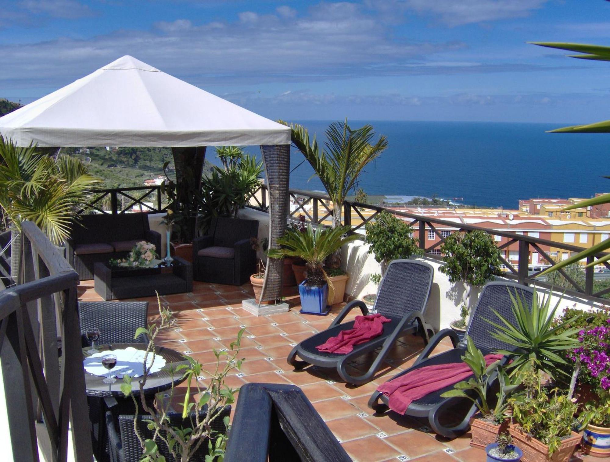 Holiday Home To The Street With Big Kitchen Icod De Los Vinos Exteriör bild